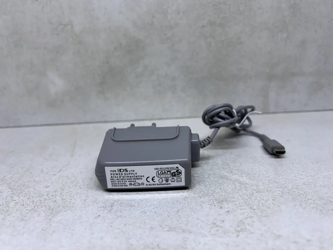 Nintendo DS Lite > AC Punjac / Adapter Power