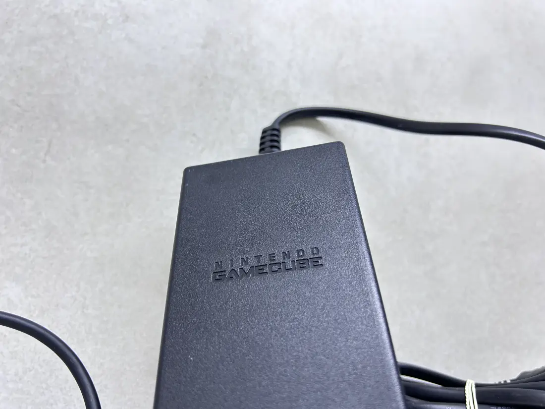 Nintendo GameCube > Adapter /  12V 3.5A / ORIGINAL