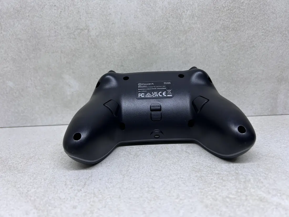 Nintendo Switch > Controler Wired / Spectra LED / POWERA