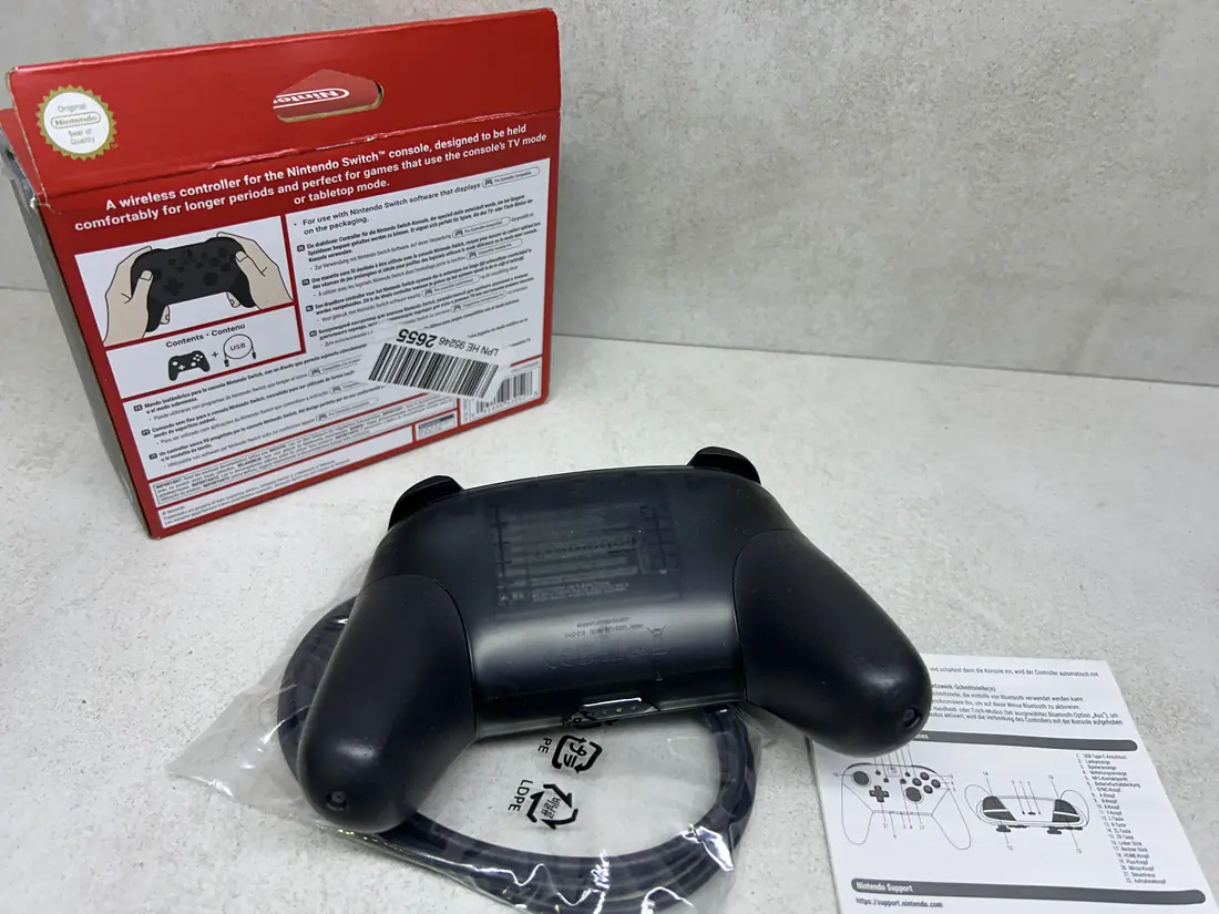 Nintendo SWITCH > Džojstik / Pro Controler Gamepad / +Kutija