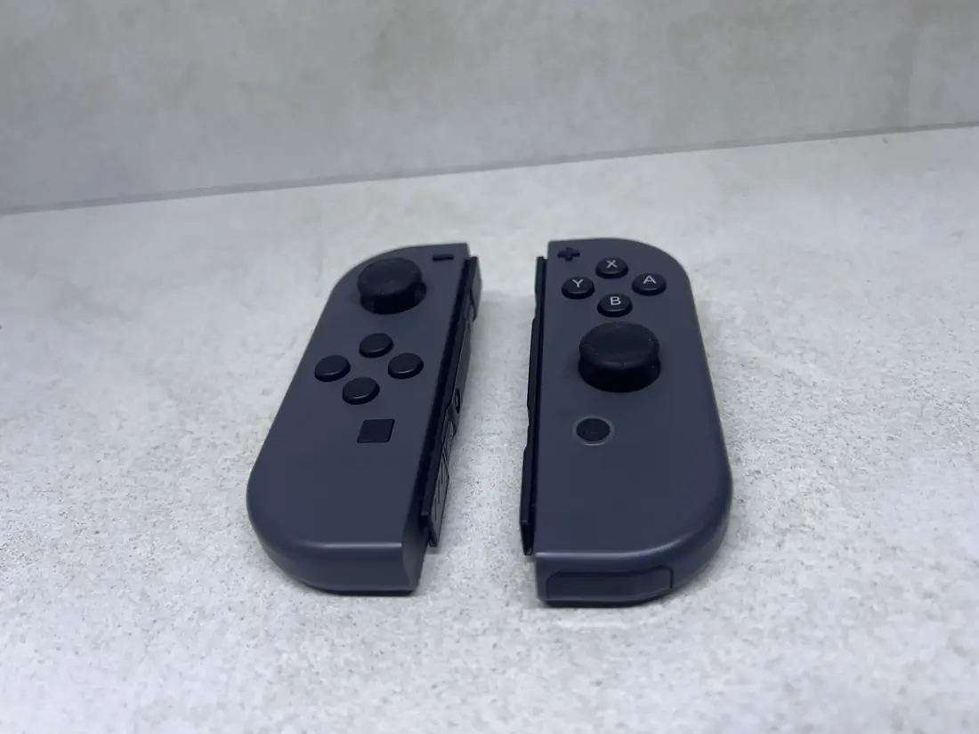 Nintendo Switch > Kontroleri / Joy-Con (Grey) / ORIGINAL