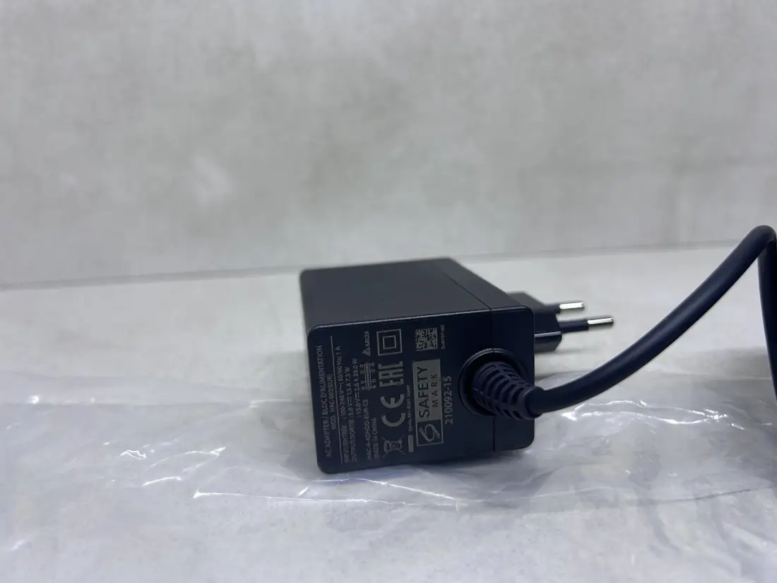 Nintendo Switch > AC Punjac C / Adapter / ORIGINAL