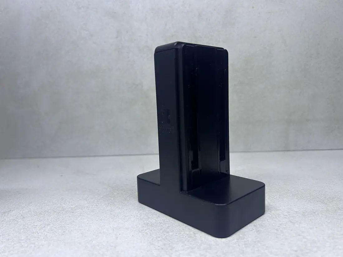 Nintendo Switch Joy-Con > Punjac / 4x Charging / ORIGINAL