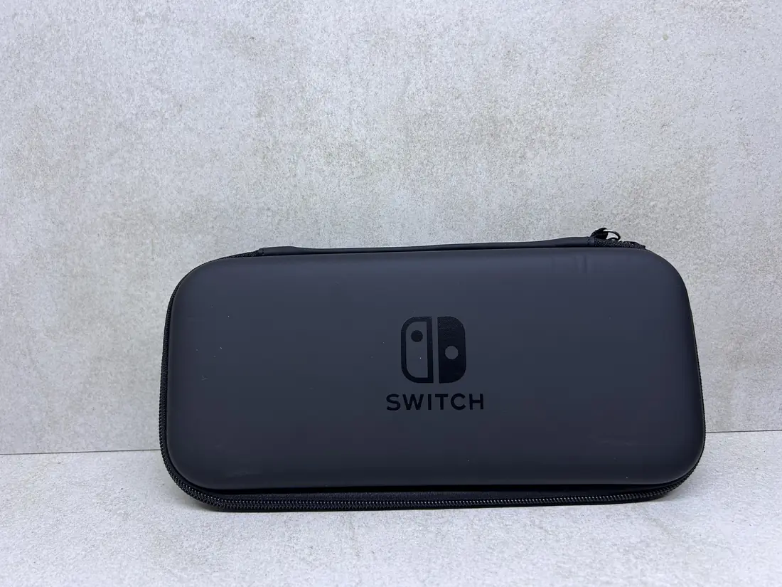 Nintendo Switch > Futrola / Protective Case / 4 boje