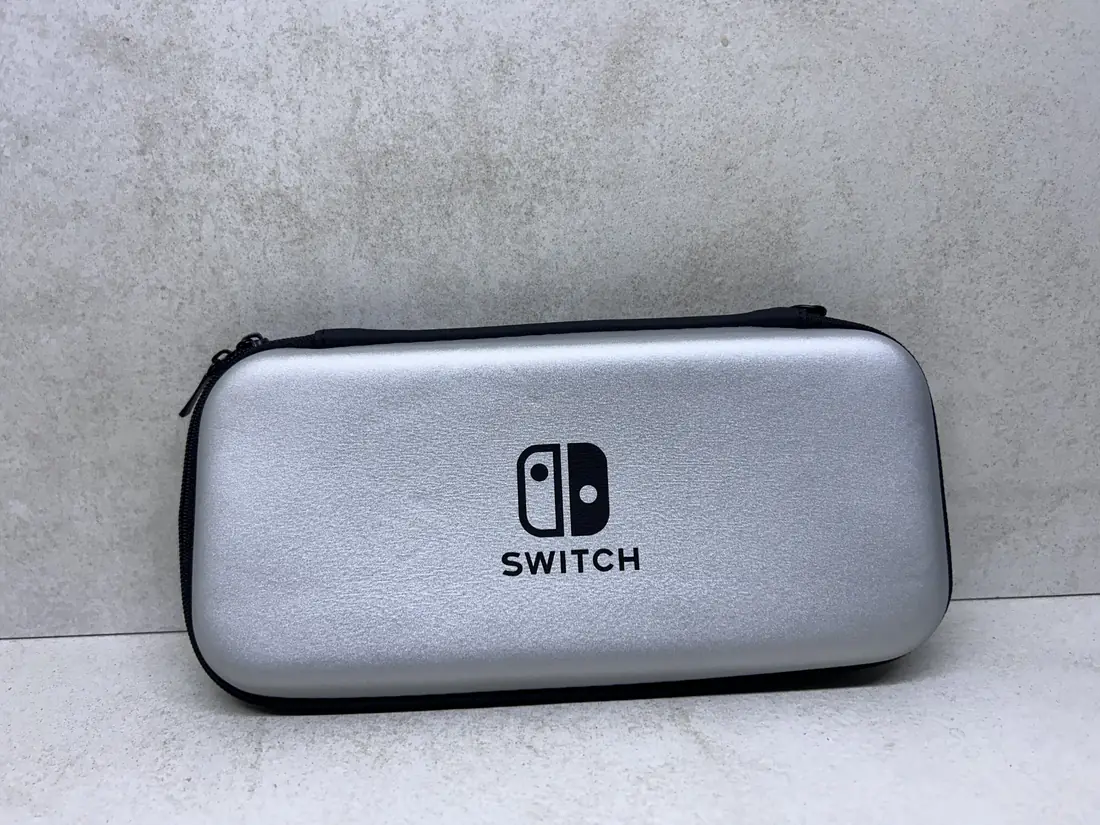 Nintendo Switch > Futrola / Protective Case / 4 boje