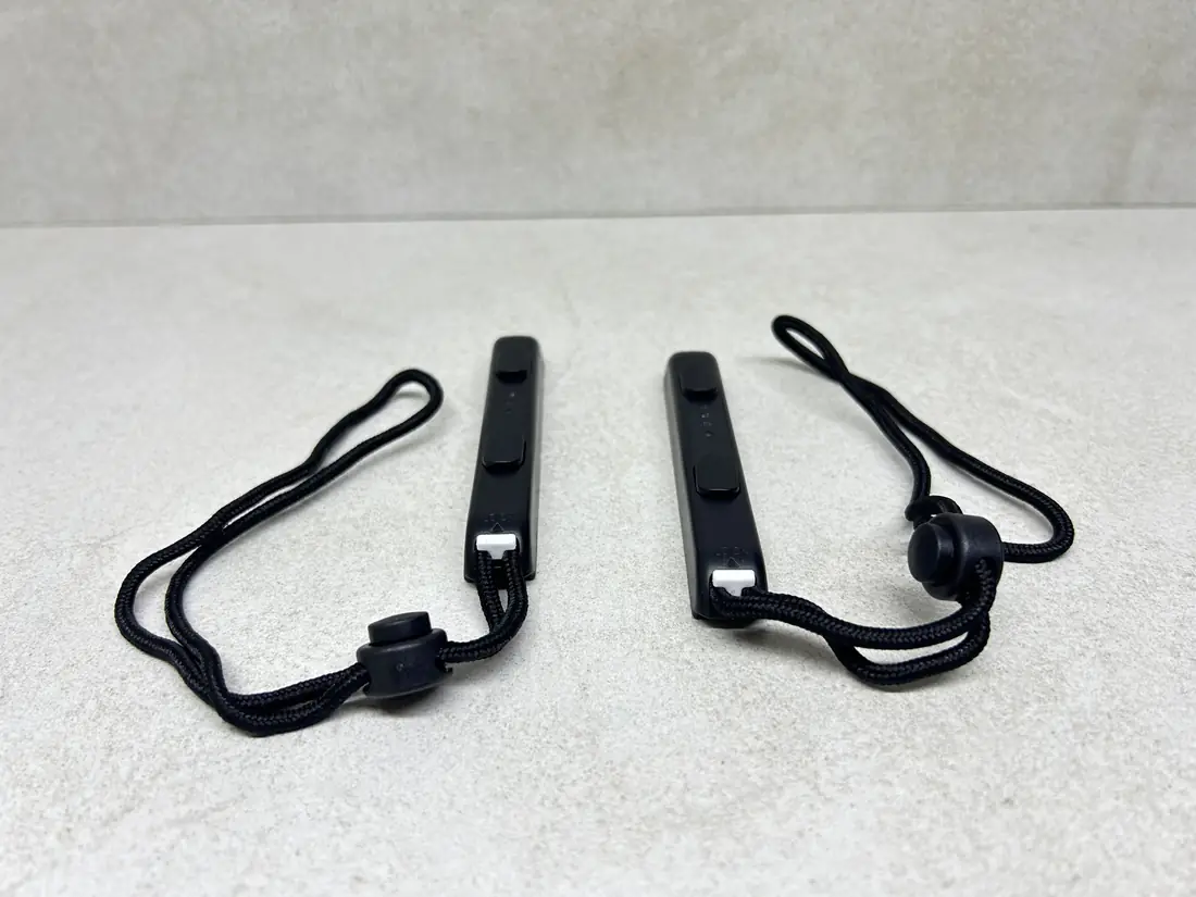 Nintendo Switch > Joy-Con Metal Wrist Strap