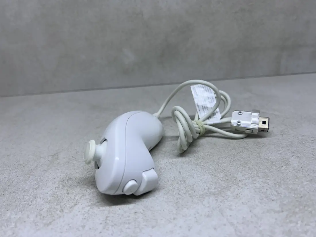 Nintendo Wii > Nuncake / Nunchuk Controller / WHITE / ORG
