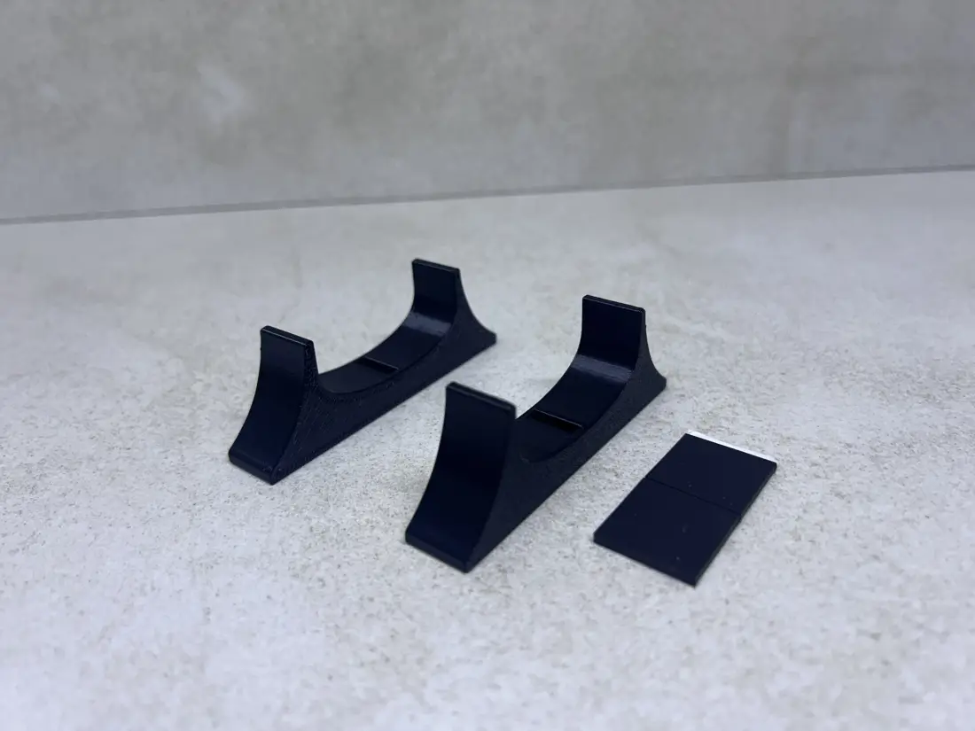 Nintendo Wii U > Vertical Stand / Wii U Bracket