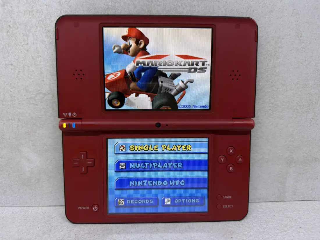 Nintendo DSi XL > 64gb / 723 igre / MARIO