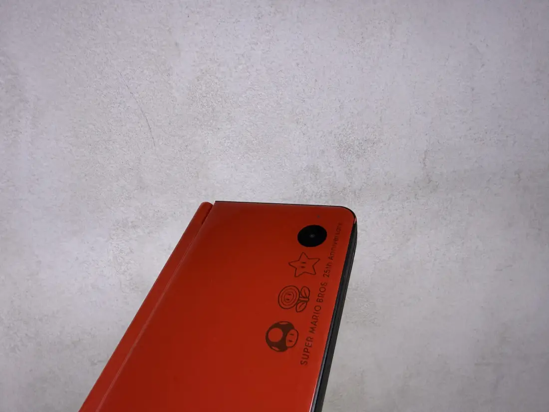 Nintendo DSi XL > 64gb / 723 igre / MARIO