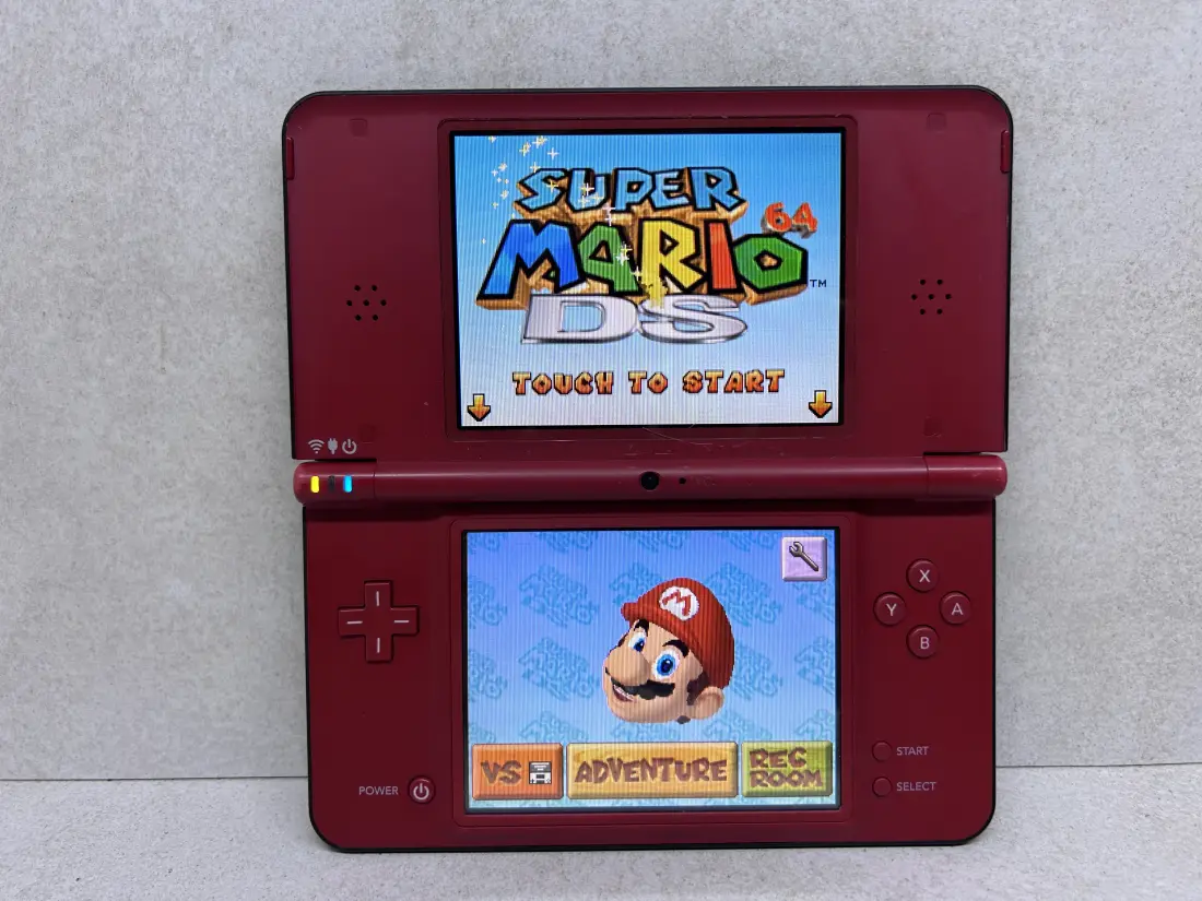 Nintendo DSi XL > 64gb / 531 igara / MARIO