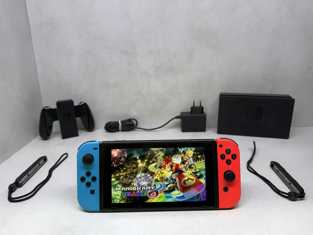 Nintendo Switch > 288gb / 40-50 igara
