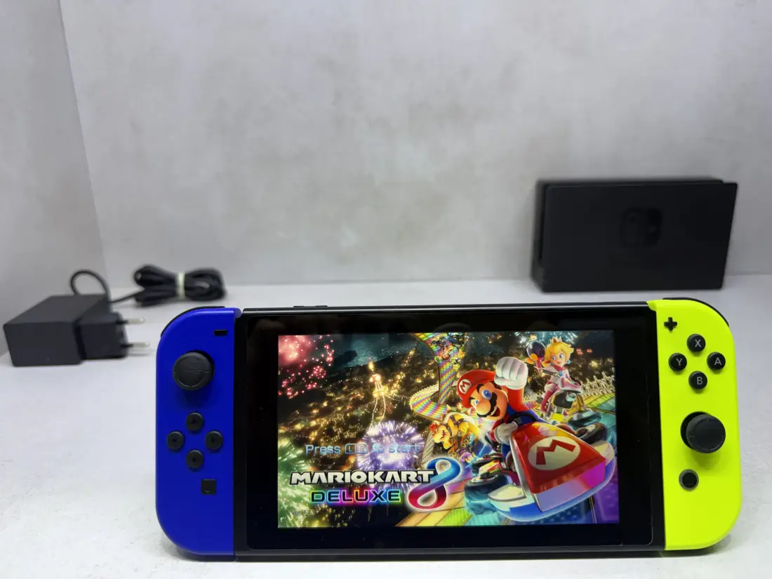 Nintendo Switch > 288gb / 40-50 igara