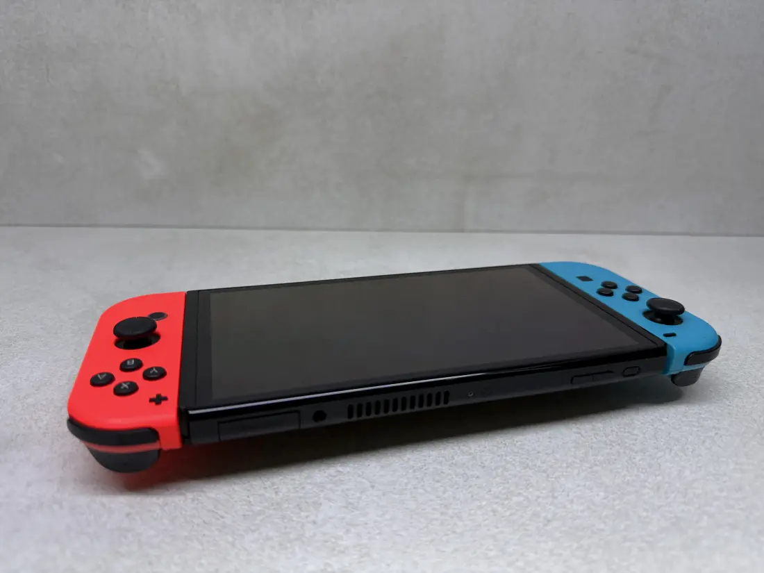 Nintendo Switch OLED > 288gb / 40-50 igara