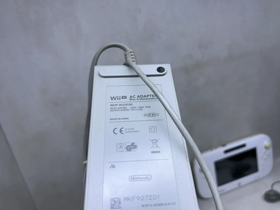 Nintendo Wii U > 32gb / 5-10 igara