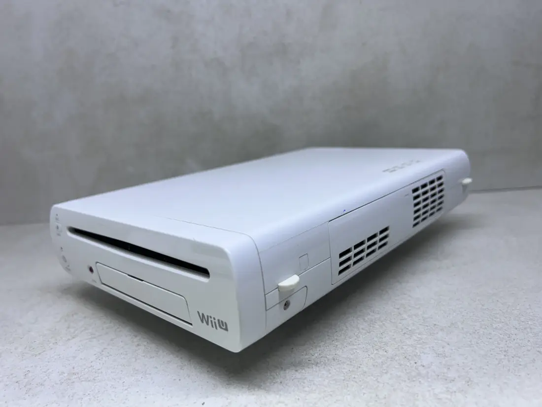 Nintendo Wii U > 32gb / 5-10 igara