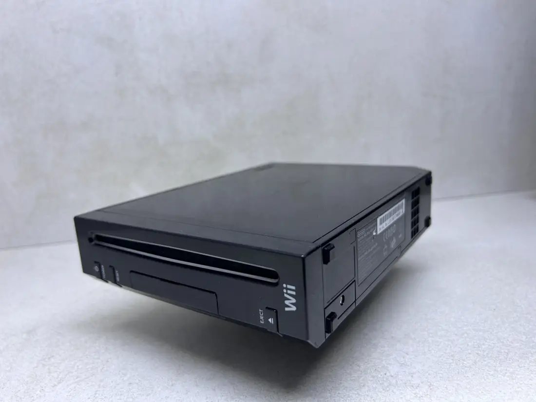 Nintendo Wii > 64gb / 368 igara / + Emulatori / BLACK