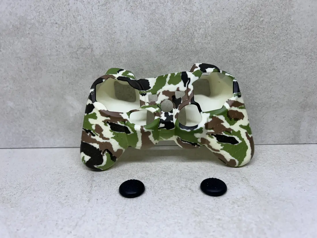 PS3 > Silikonska zaštita za džojstike CAMOUFLAGE / + 2 gripa