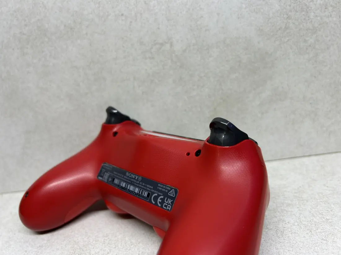 PS4 > Džojstik / RED / Dualshock 4 V2 / ORIGINAL