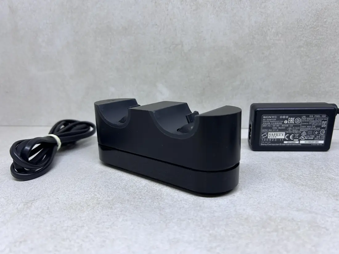 PS4 > Punjac / DualShock Charging Station / ORIGINAL Sony