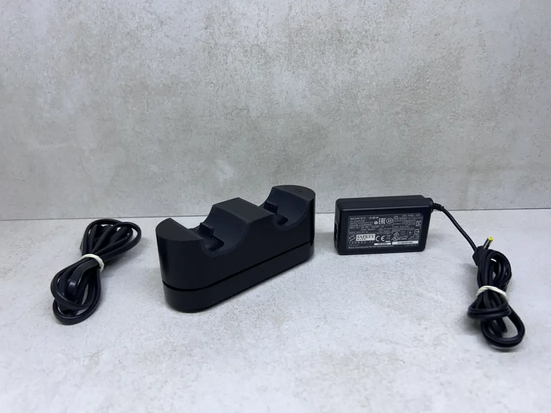 PS4 > Punjac / DualShock Charging Station / ORIGINAL Sony