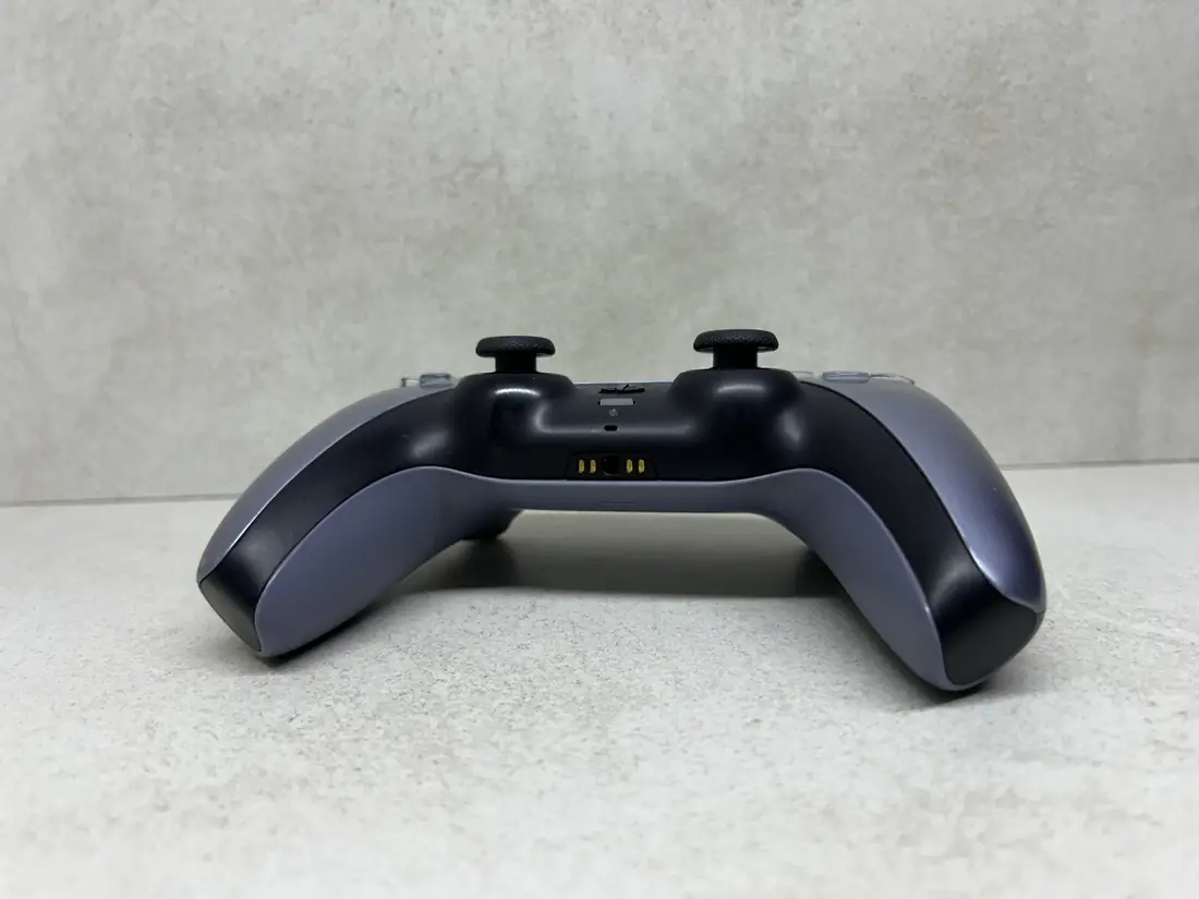 PS5 > Džojstik / DualSense Wireless / STERLING SILVER / Extra
