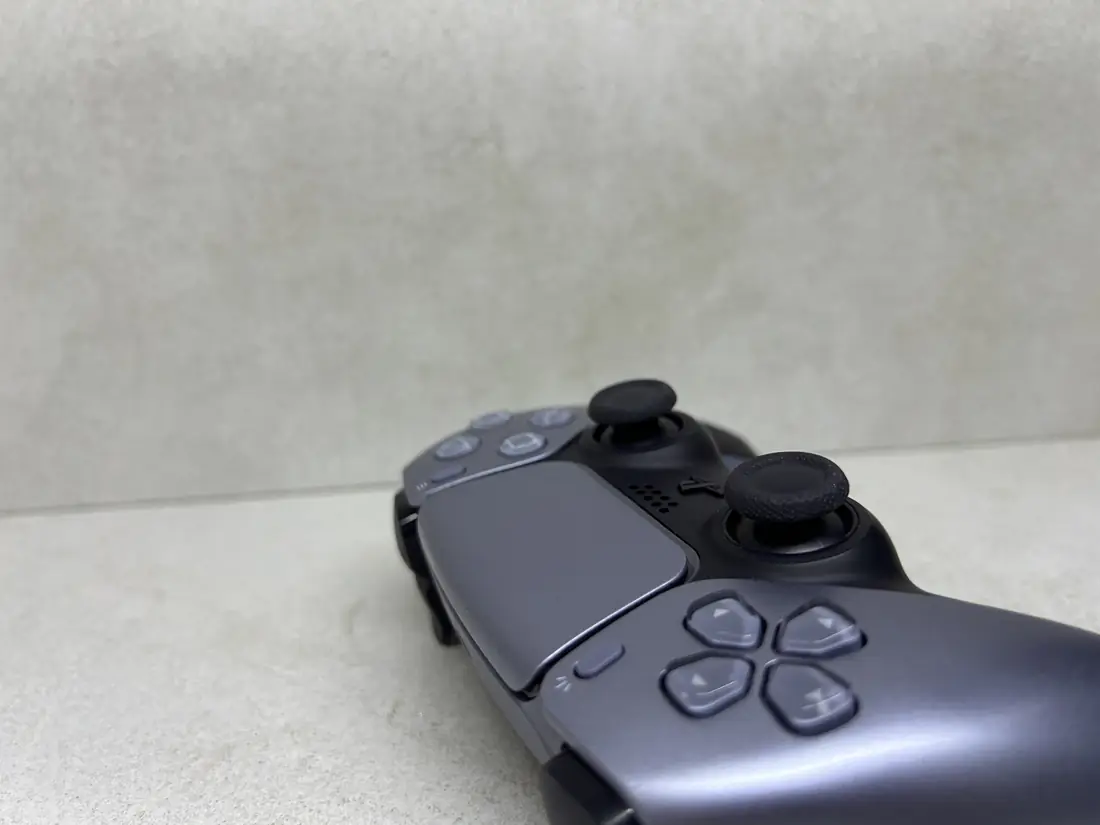 PS5 > Džojstik / DualSense Wireless / STERLING SILVER / Extra