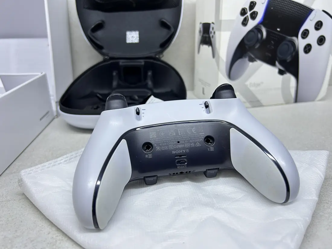 PS5 > Džojstik Edge / DualSense Wireless / + Kutija