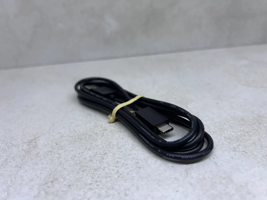 PS5 > USB kabl za punjenje džojstika / ORIGINAL