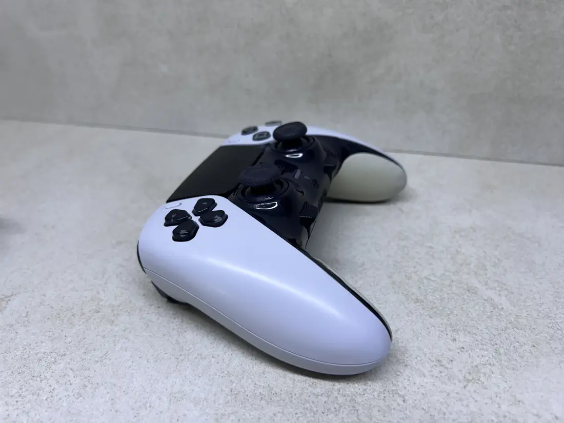 PS5 > Edge Džojstik / DualSense Wireless / + Torbica