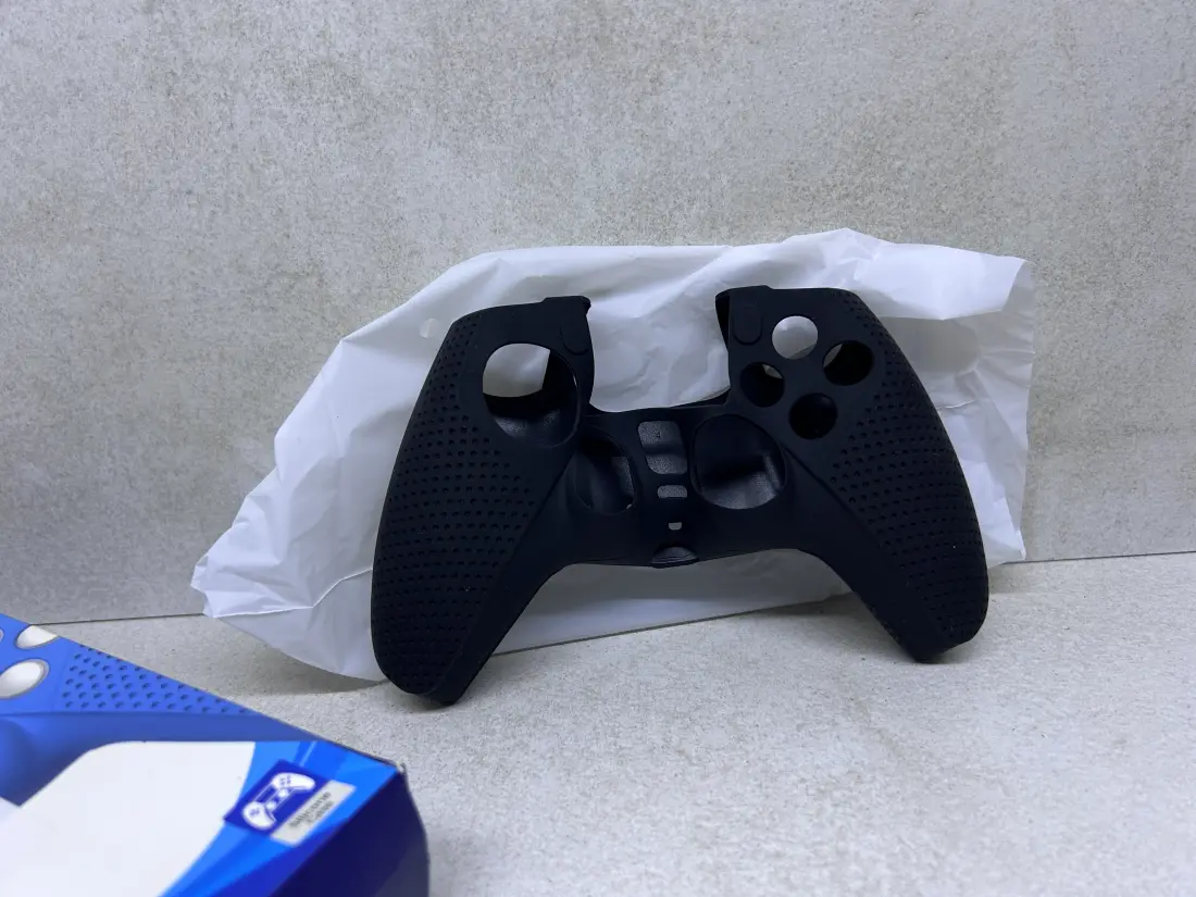 PS5 > Silikonska zaštita za džojstike Dobe / BLACK