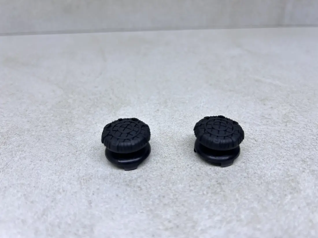 PS5 i PS4 > Nadrgardni analog / 2x Hand Grip Extenders