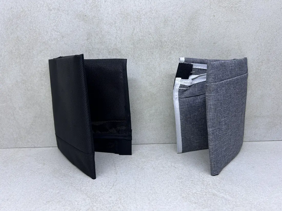 PS5 Slim > Navlaka za prasinu / Vertical / 2 boje