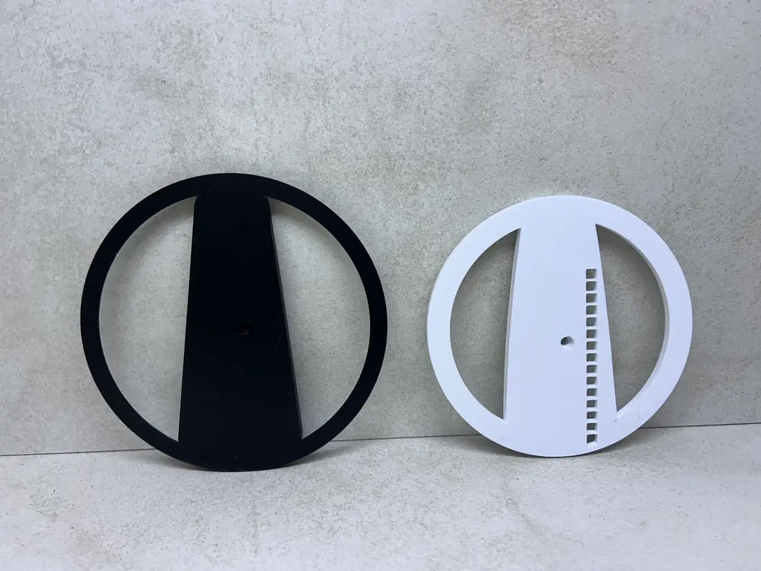 PS5 Slim > Vertical Stand / 2 boje