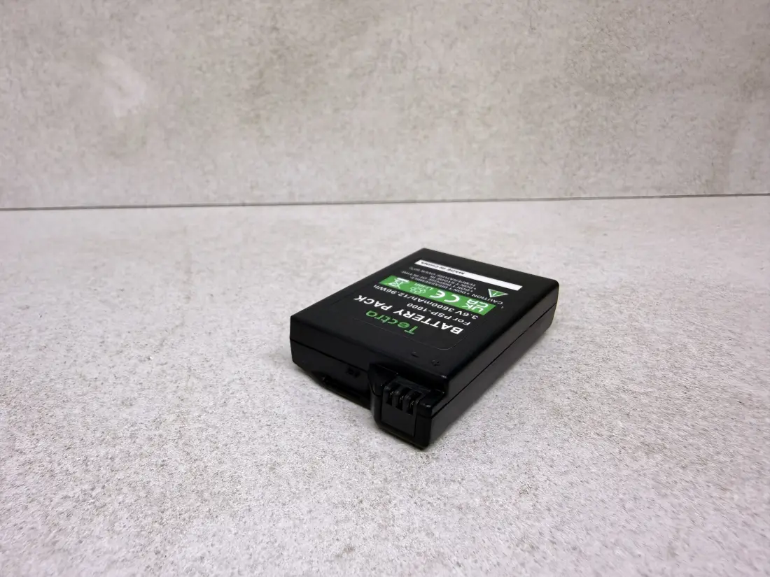 PSP 1000 > Baterija / 1800mAh 3.6V Lithium