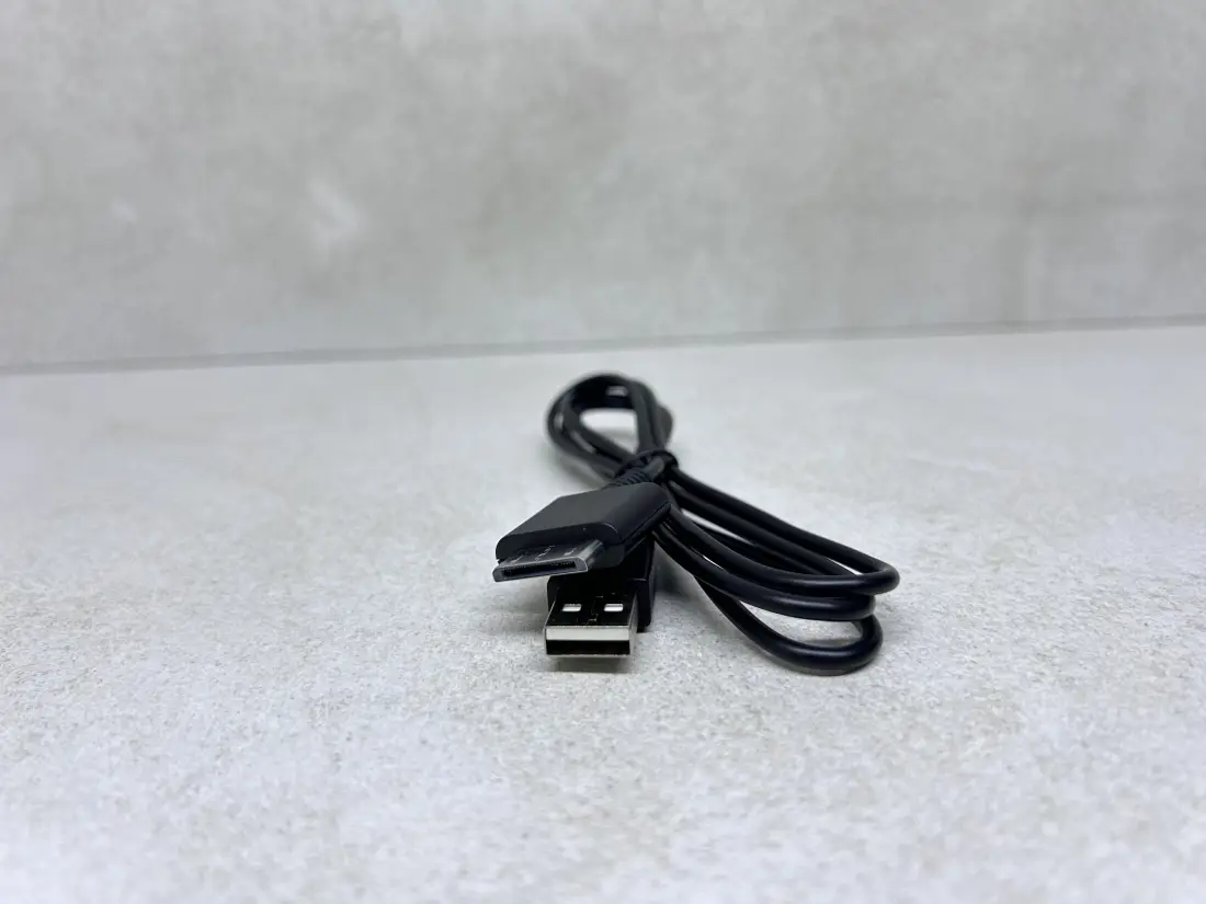 PSP GO > USB transfer kabl / Charger