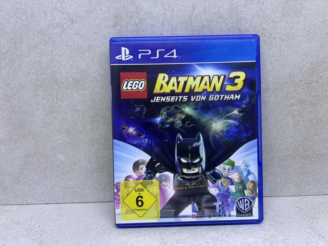 LEGO Batman 3 Beyond Gotham - PS4 igra