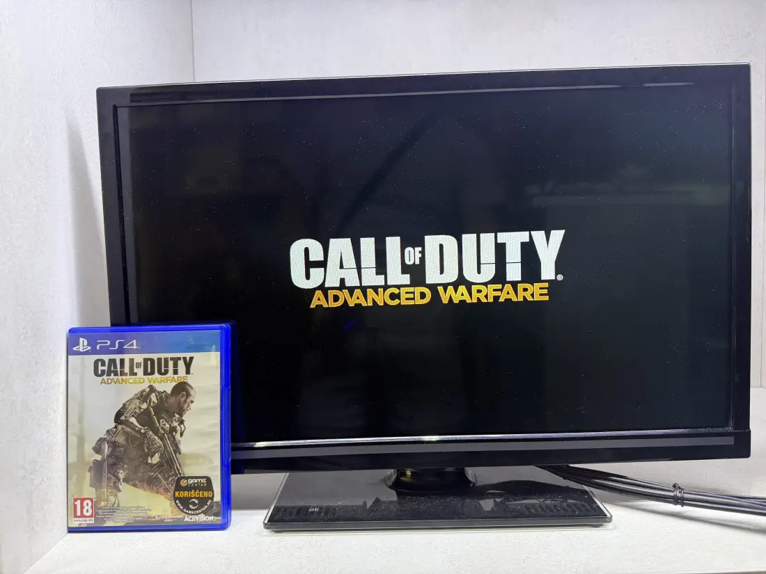 Call of Duty Advanced - PS4 igra