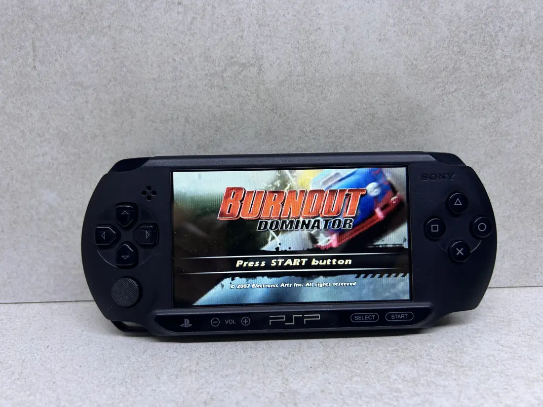 Burnout Dominator - PSP igra