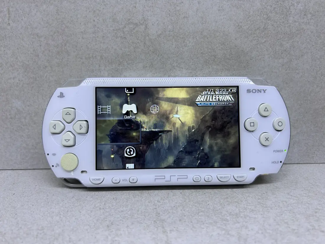 Star Wars Battlefront Renegade Squadron - PSP igra