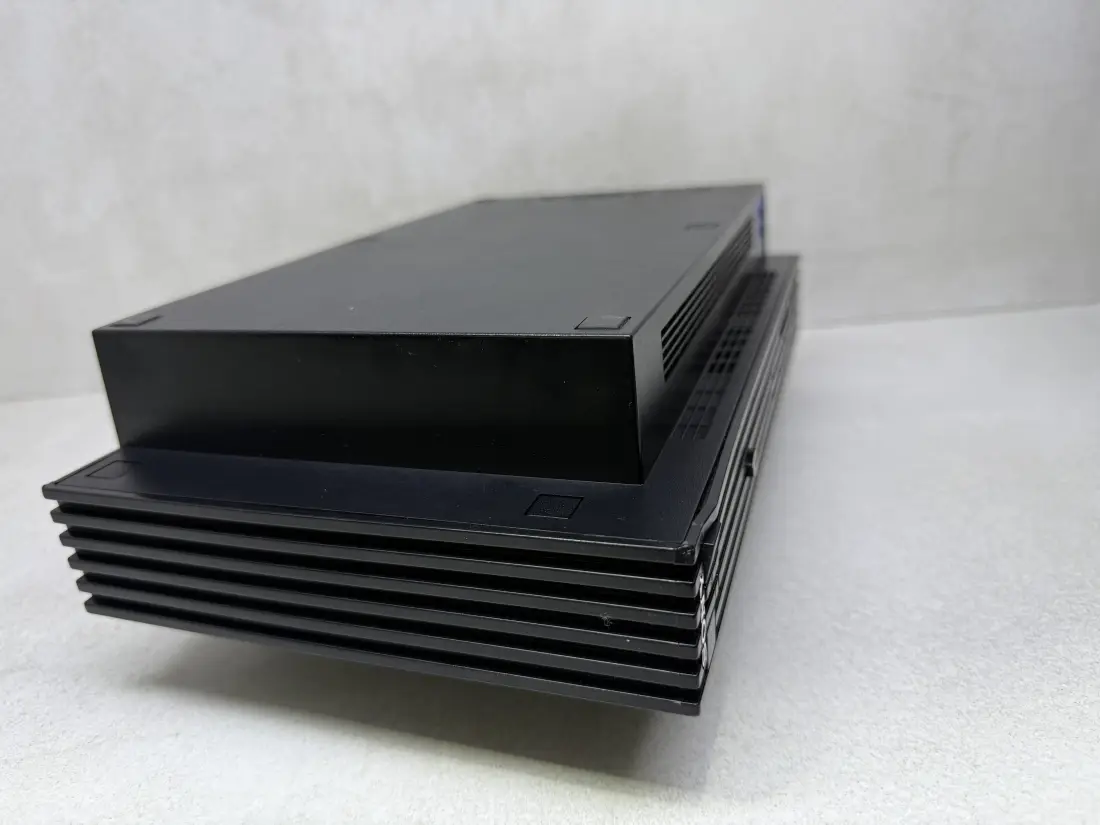 PS2 > 16 CD / 100 igara / PES + Crash ...