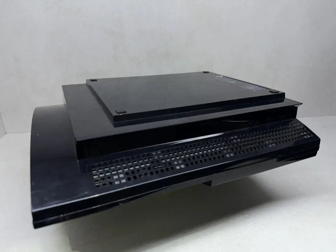 PS3 > 40gb / 10 igara / GTA V + Minecraft …