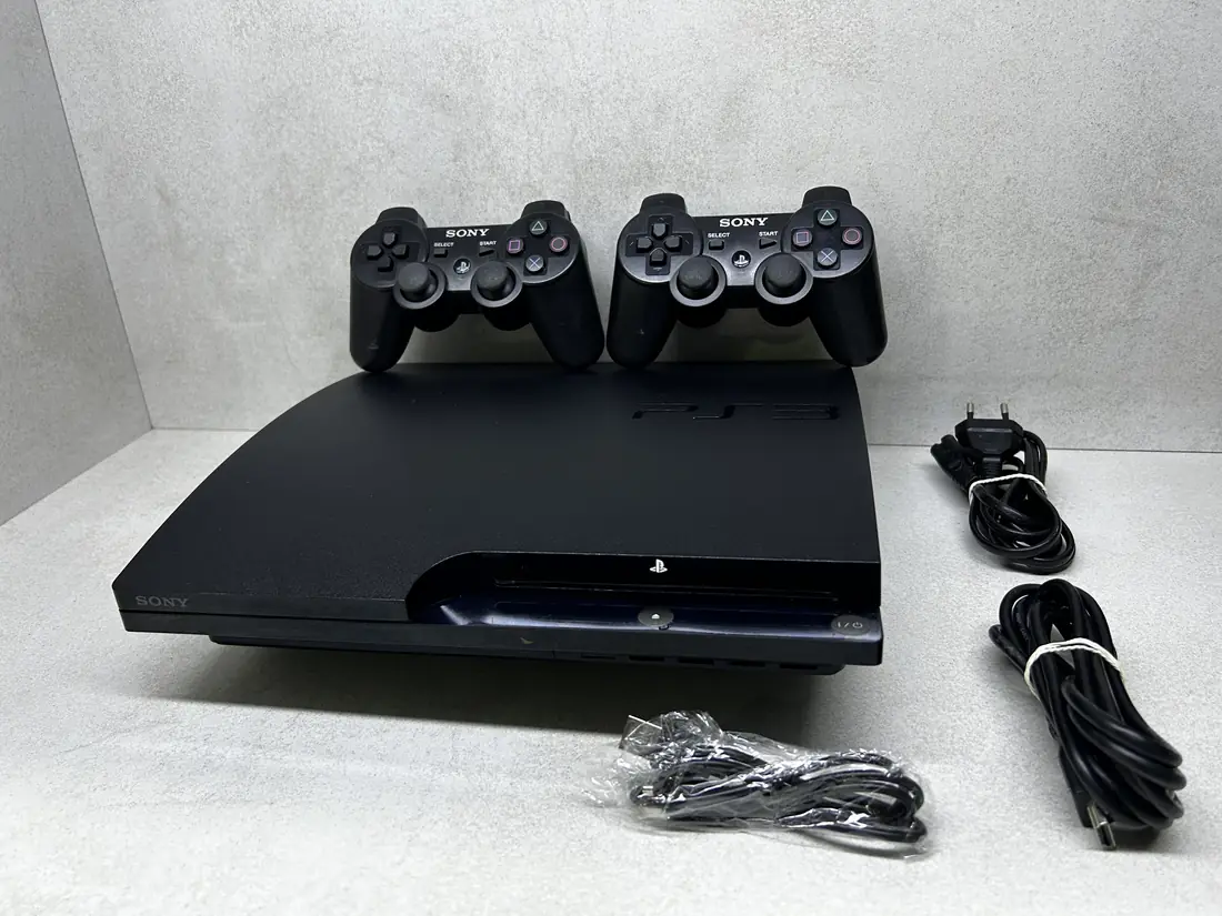 PS3 Slim > 750gb / 162 igara / GTA V + Minecraft …