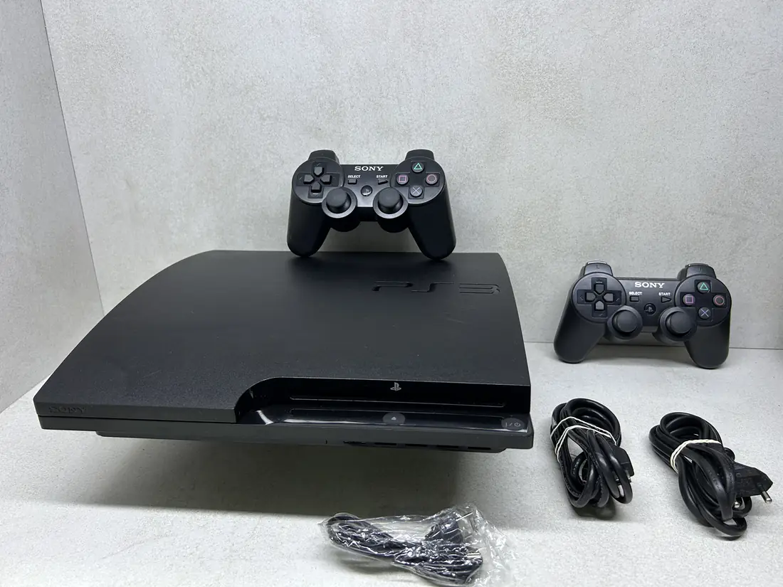 PS3 Slim > 160gb / 15 igara / GTA V + Minecraft … / + Online