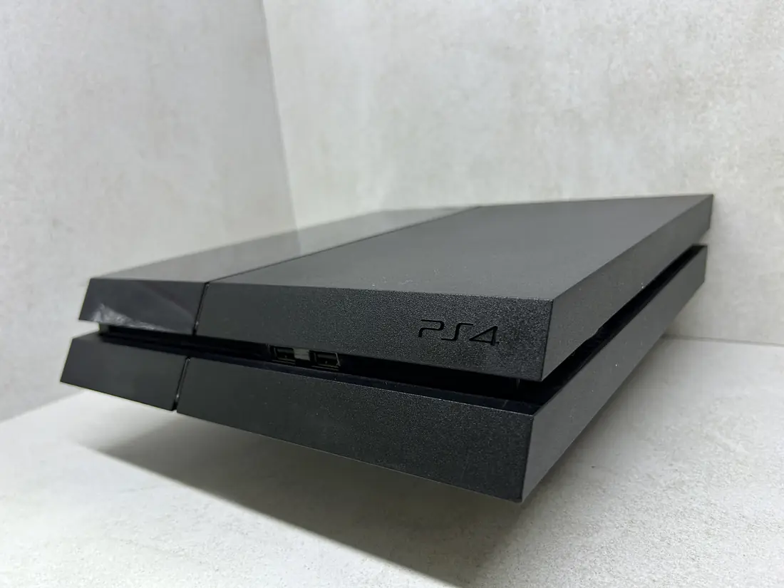 PS4 > 500gb / Fortnite + Roblox + eFootbal …