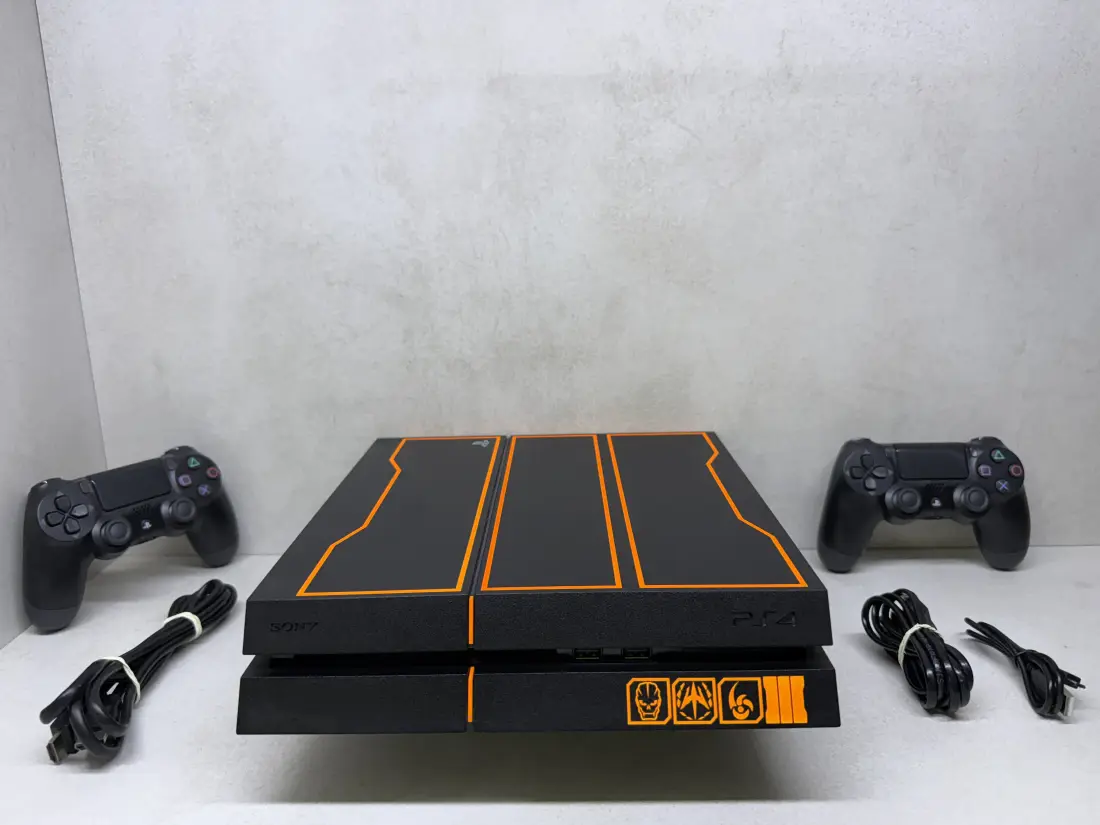 PS4 > 500gb / Fortnite + Roblox + eFootbal … / COD III Limited Edition
