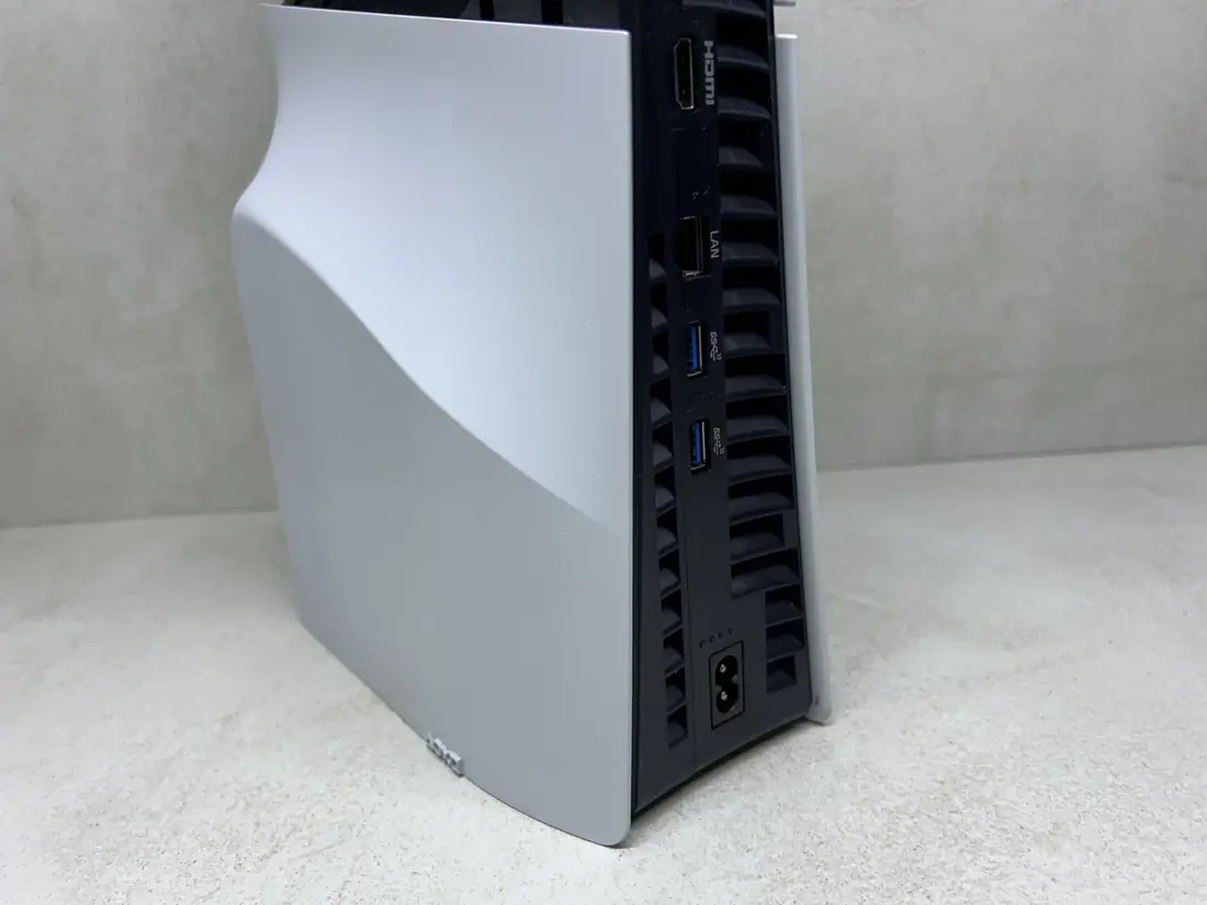 PS5 Slim Disk > 1TB / Fortnite + Roblox + Astors …