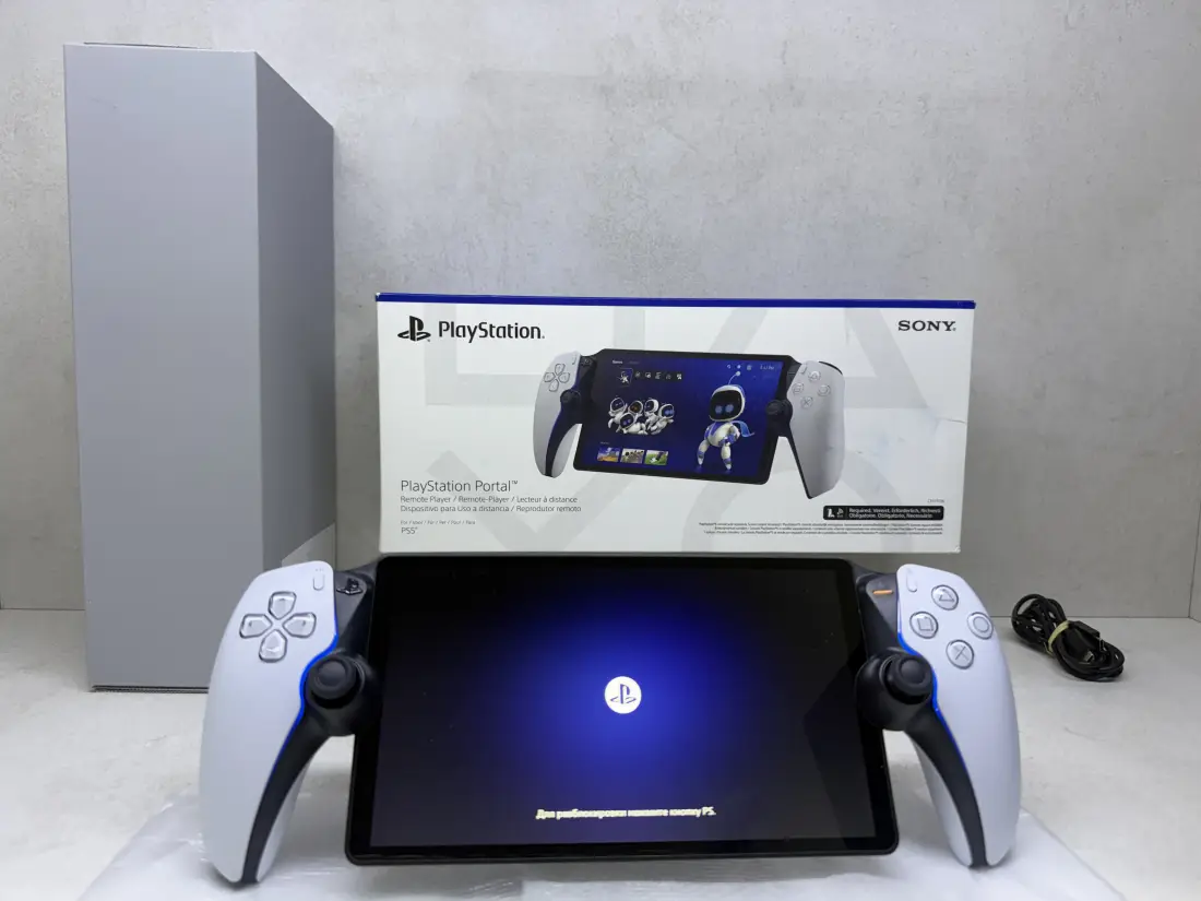 PS Portal > PlayStation 5 Remote Player / WHITE