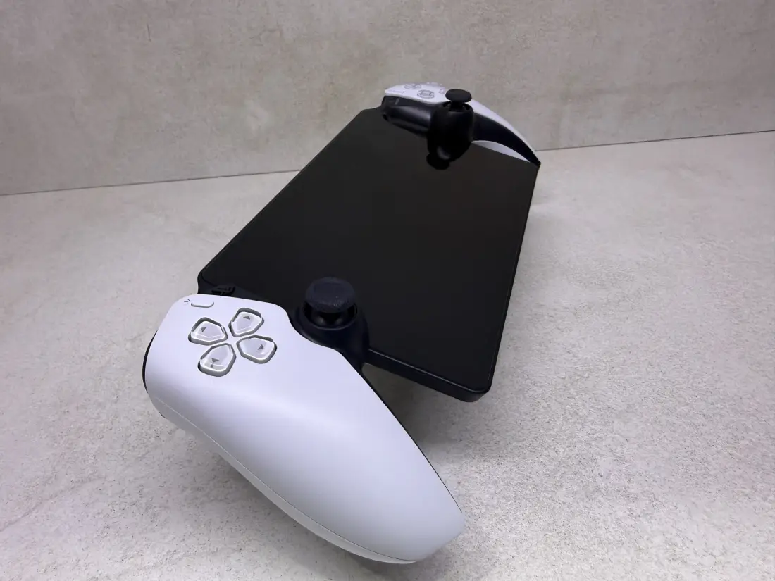 PS Portal > PlayStation 5 Remote Player / WHITE