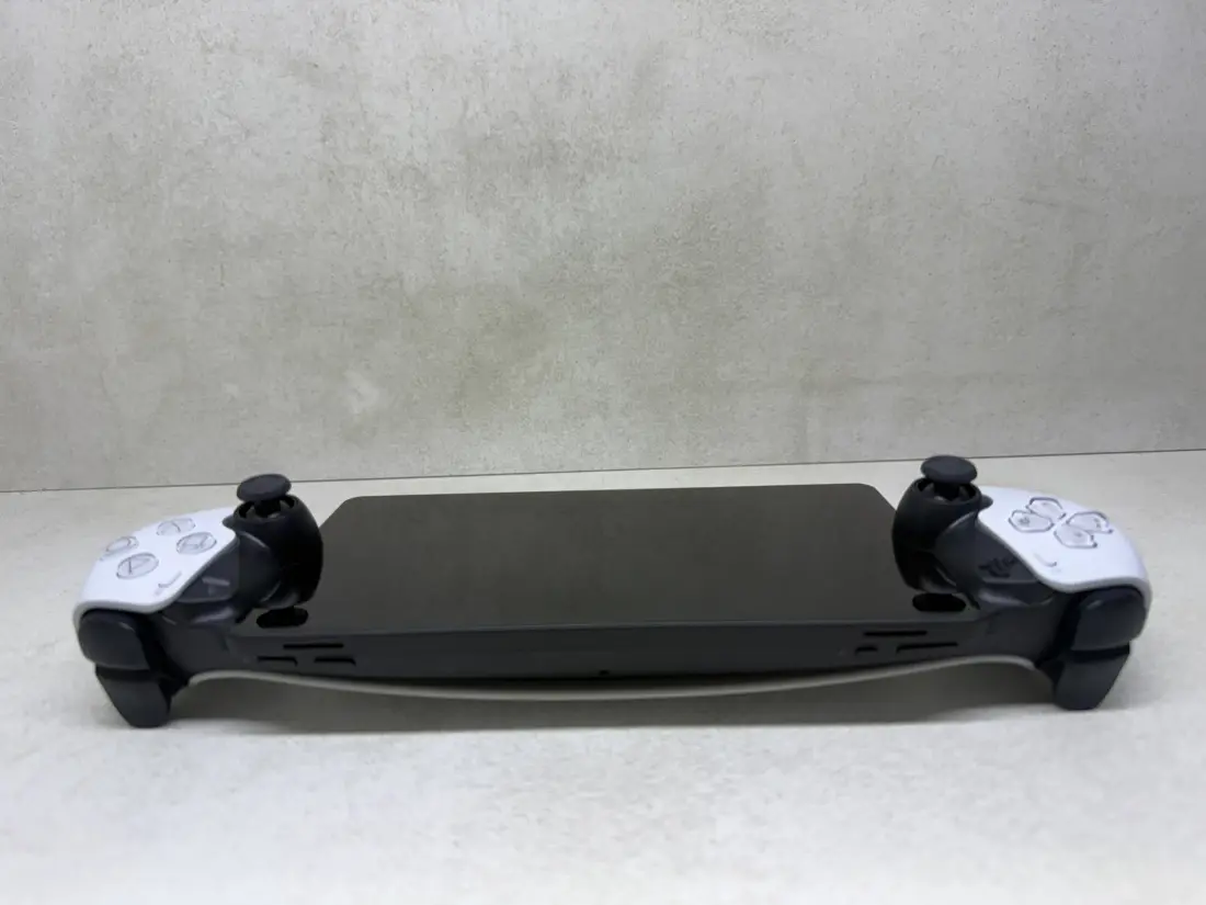 PS Portal > PlayStation 5 Remote Player / WHITE